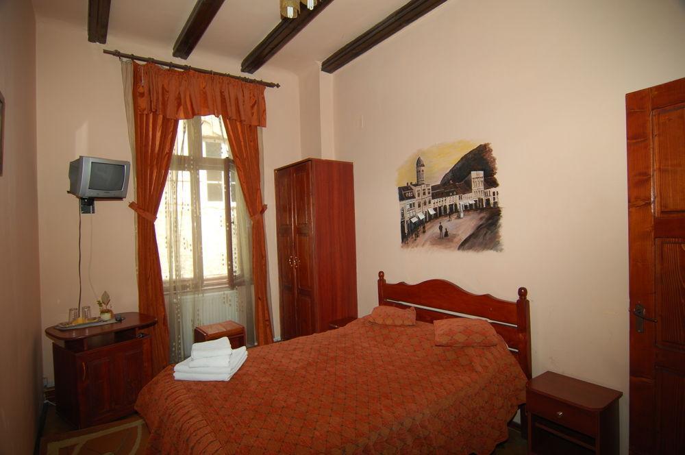 Pension Noemi Brasov Exterior photo