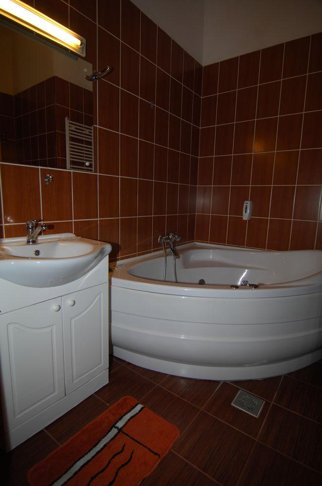Pension Noemi Brasov Exterior photo